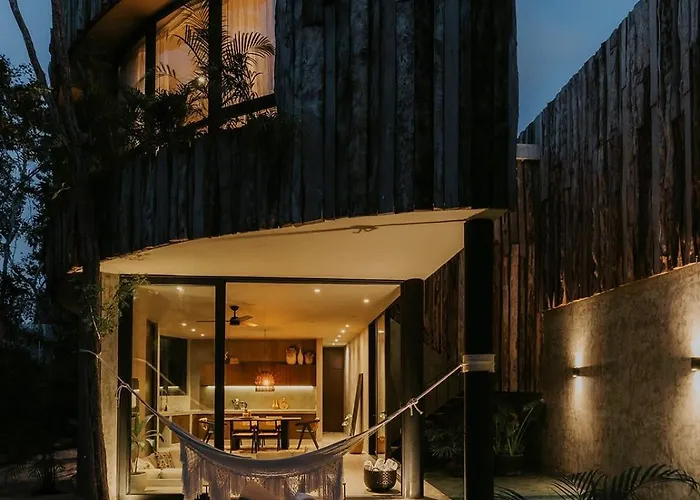 Oasis Private Pool
